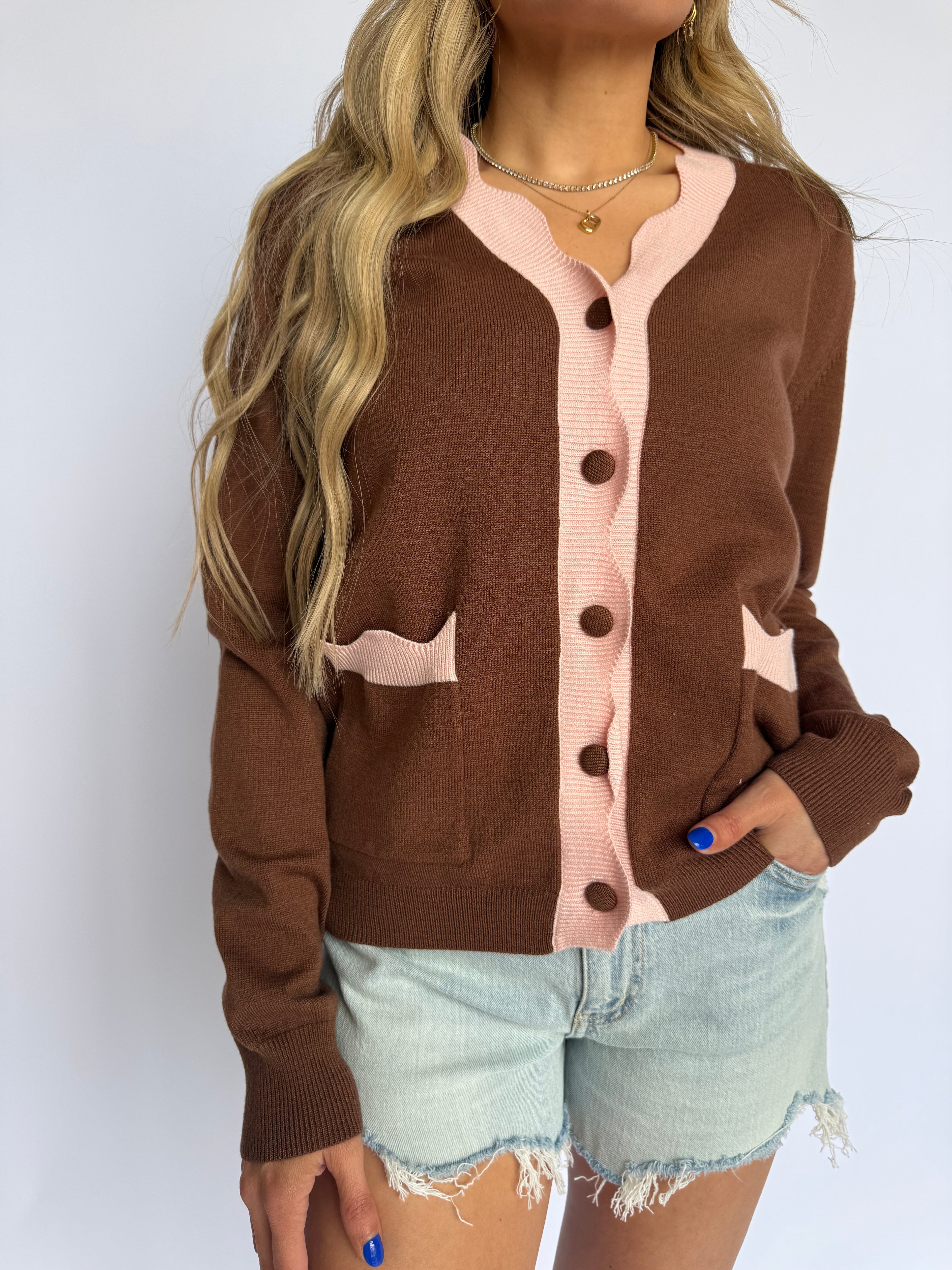 Pearl Scallop Cardigan in Brown Pink
