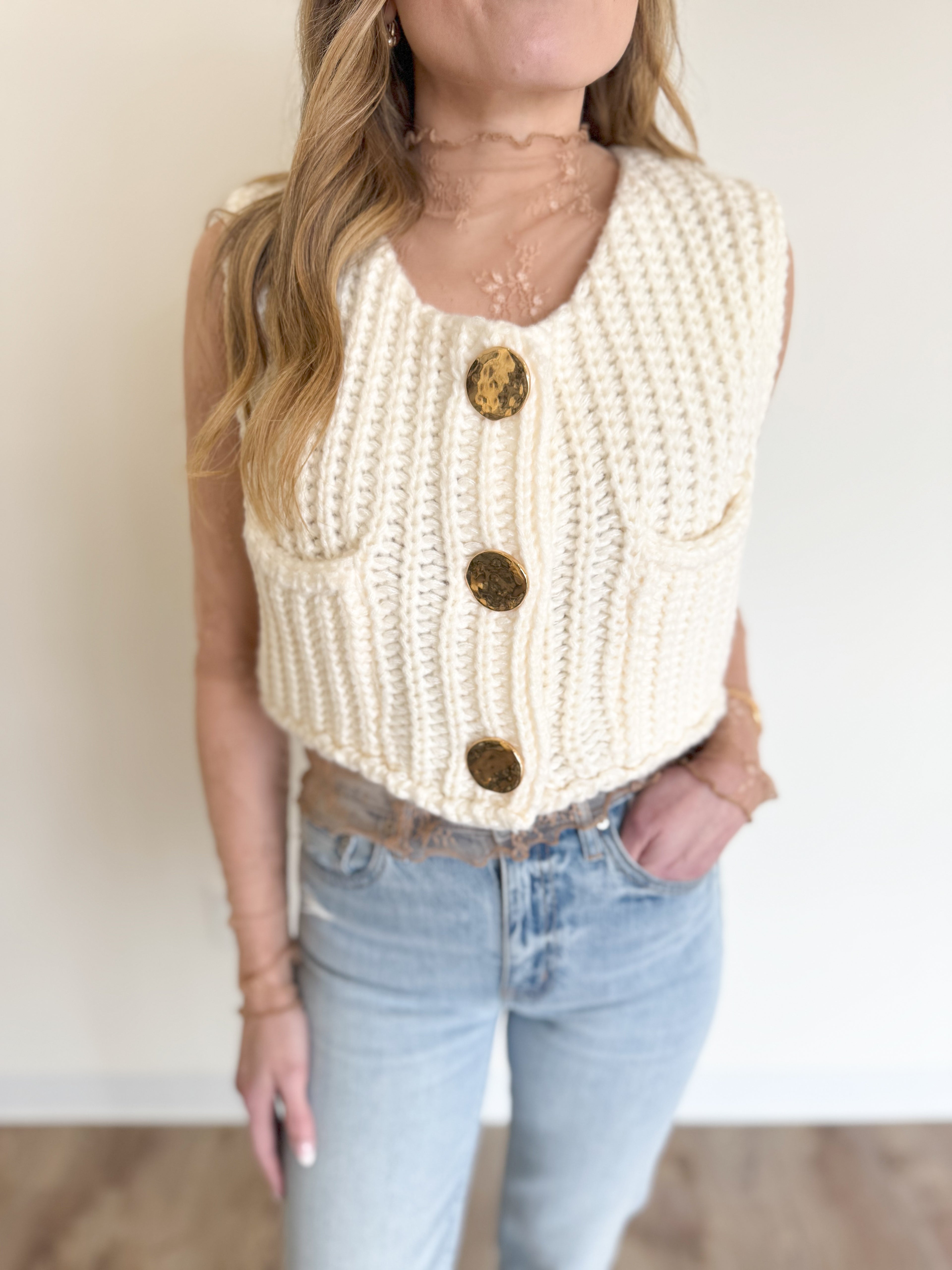 Bryce Crop Sweater Vest in Ivory