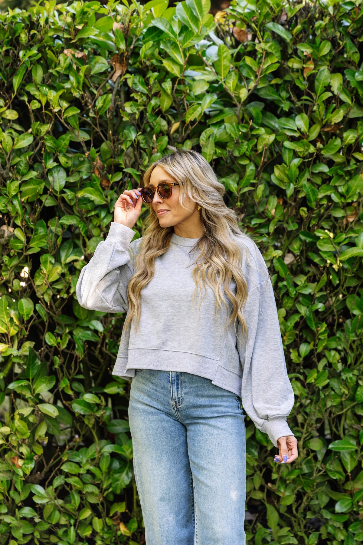 Skylar Ribbed Crewneck Sweatshirt in Grey