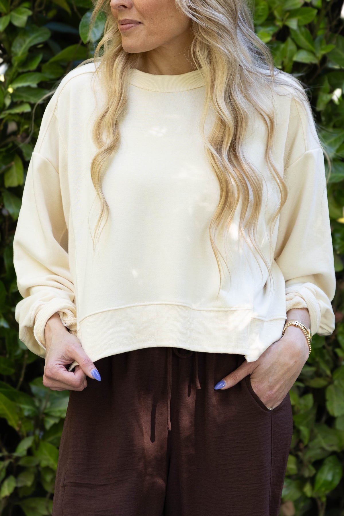 Skylar Ribbed Crewneck Sweatshirt in Cream