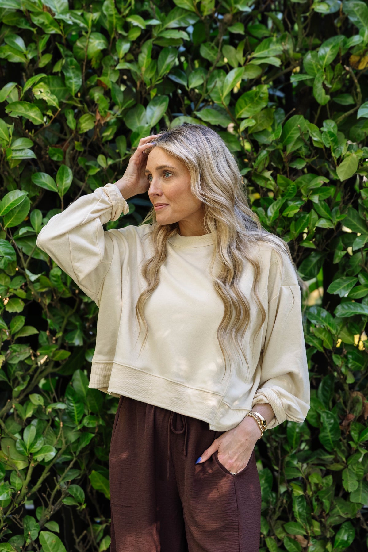 Skylar Ribbed Crewneck Sweatshirt in Cream