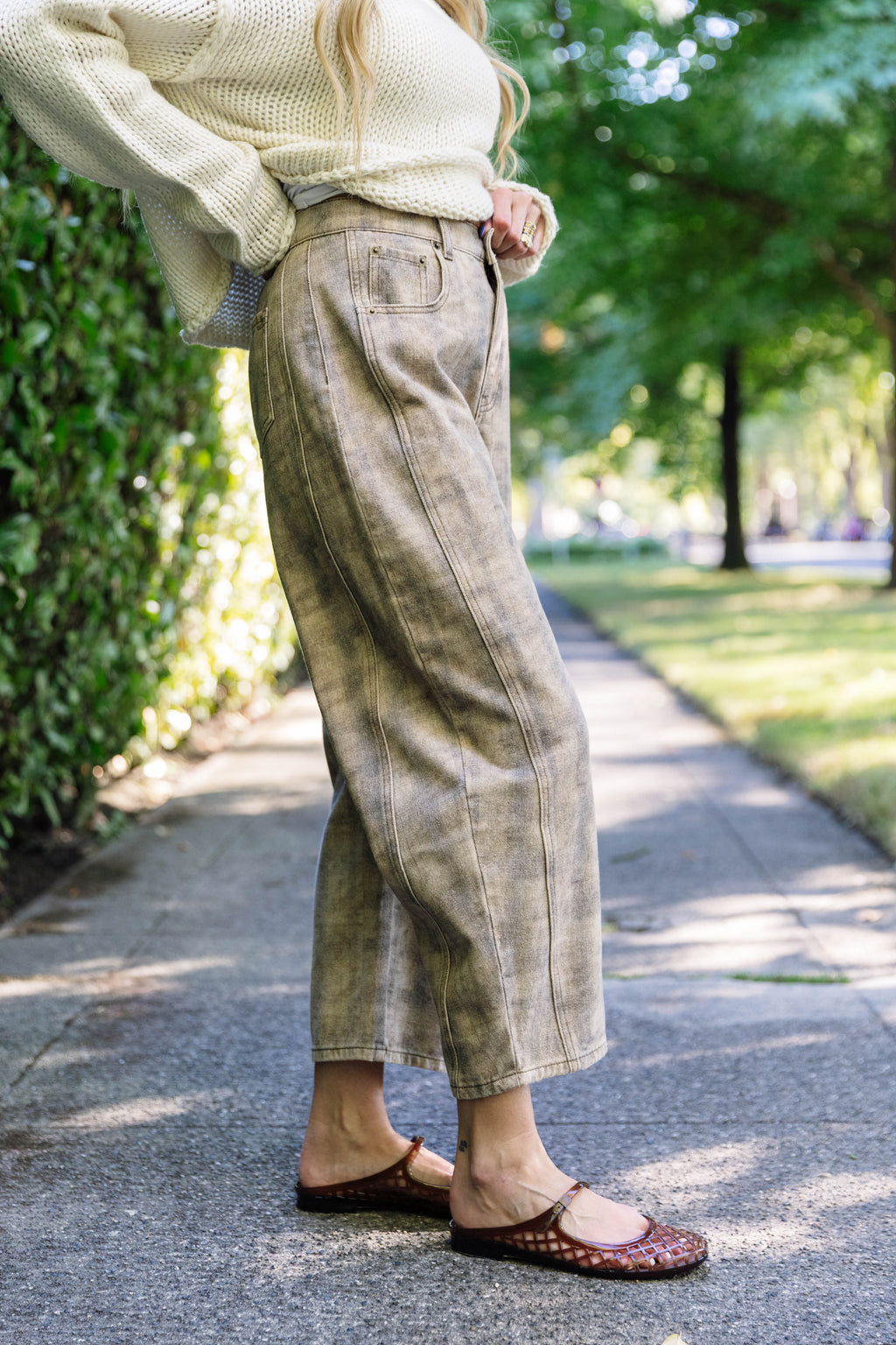 Vivienne Plaid Barrel Pants