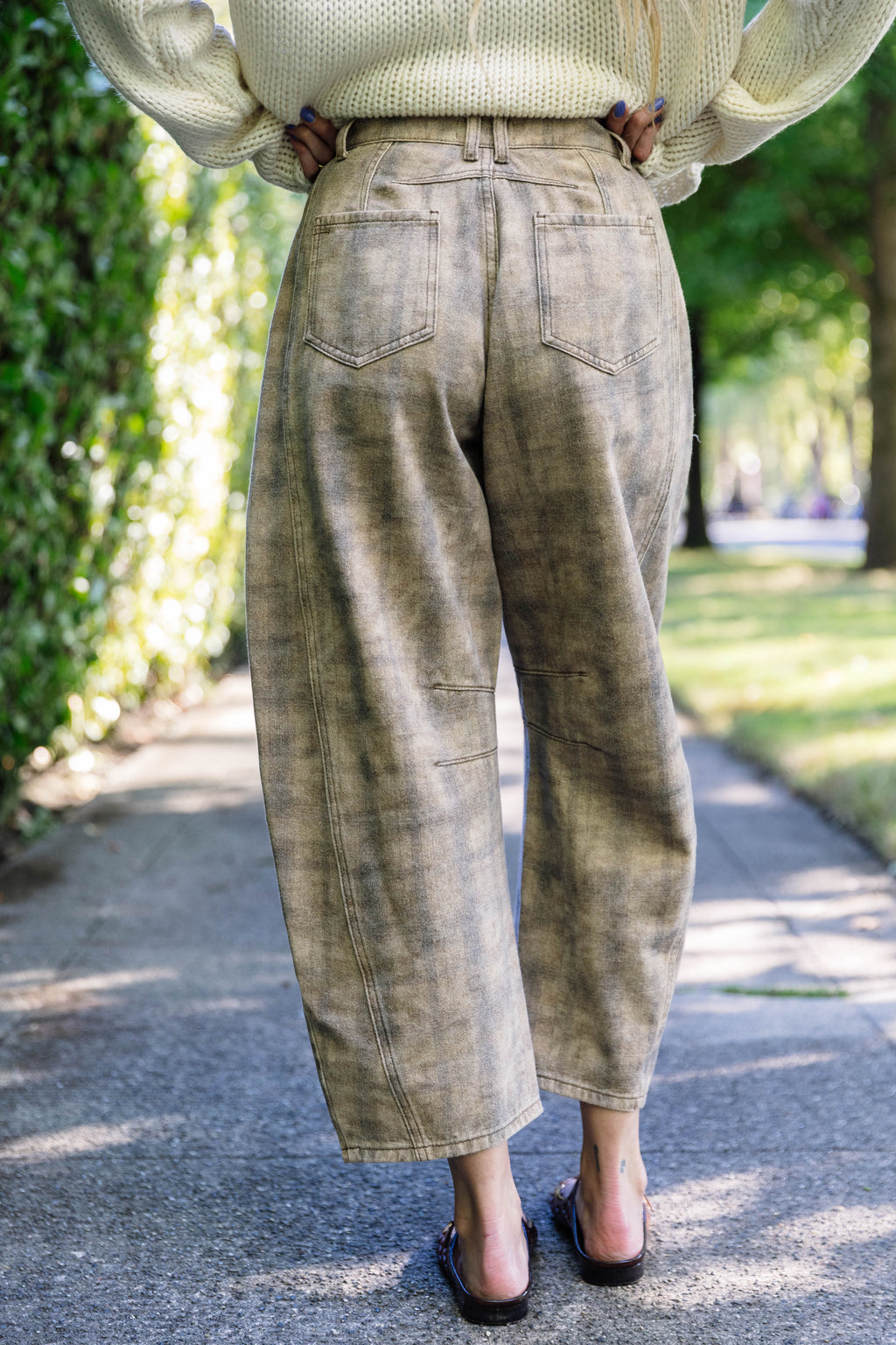 Vivienne Plaid Barrel Pants