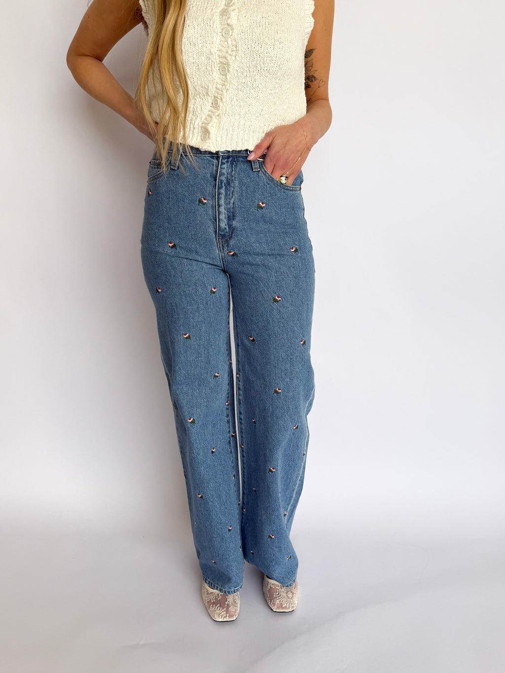 Alexandra High Wide Embroidered Jeans