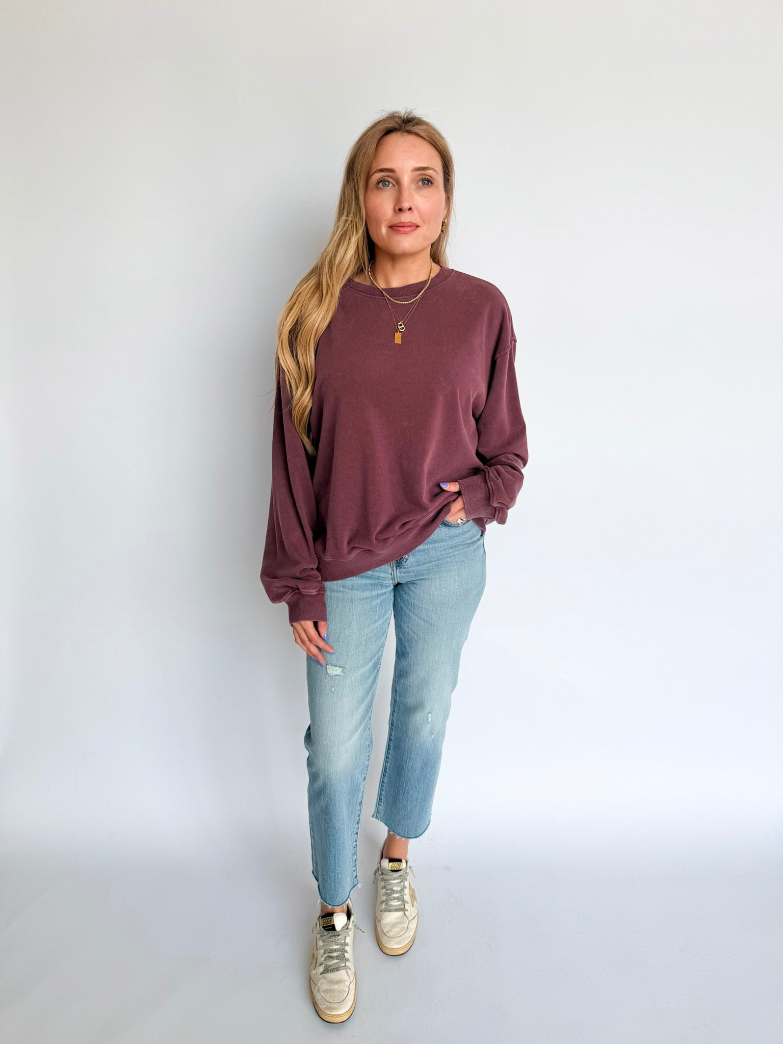Nora Mineral Washed Sweatshirt in Dark Cherry