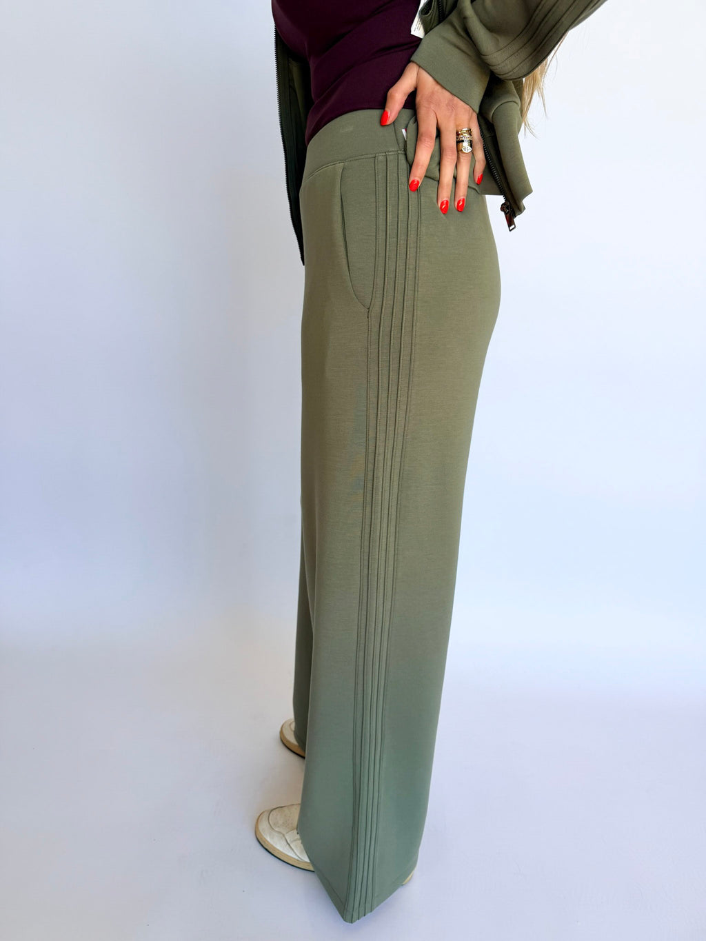 Spanx Pintuck Wide Leg Track Pants in Herb