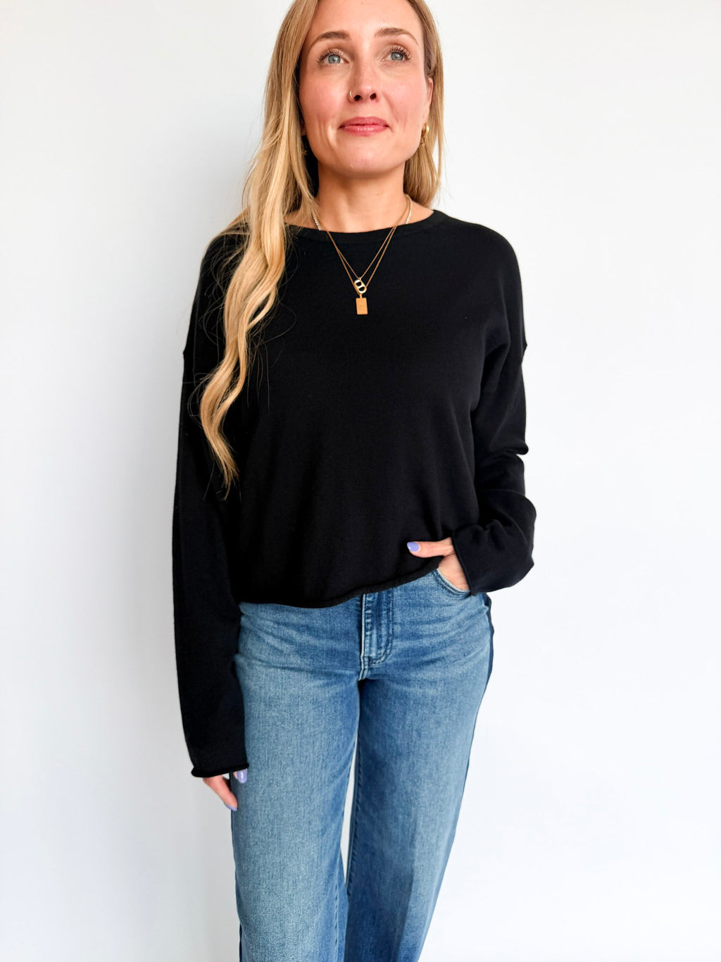 Elliot Rolled Hem Sweater in Black