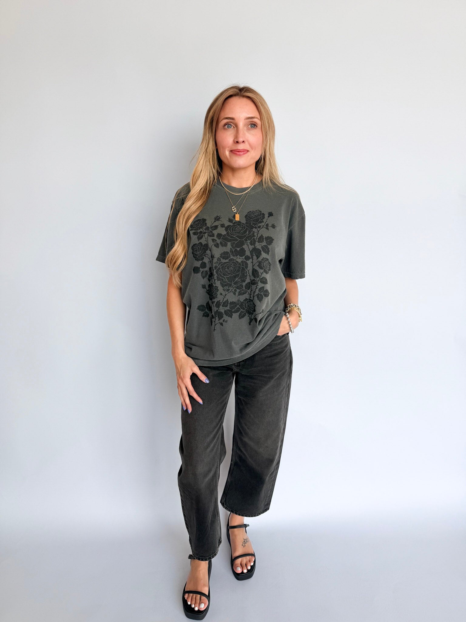 Wells Roses Oversized Graphic Tee