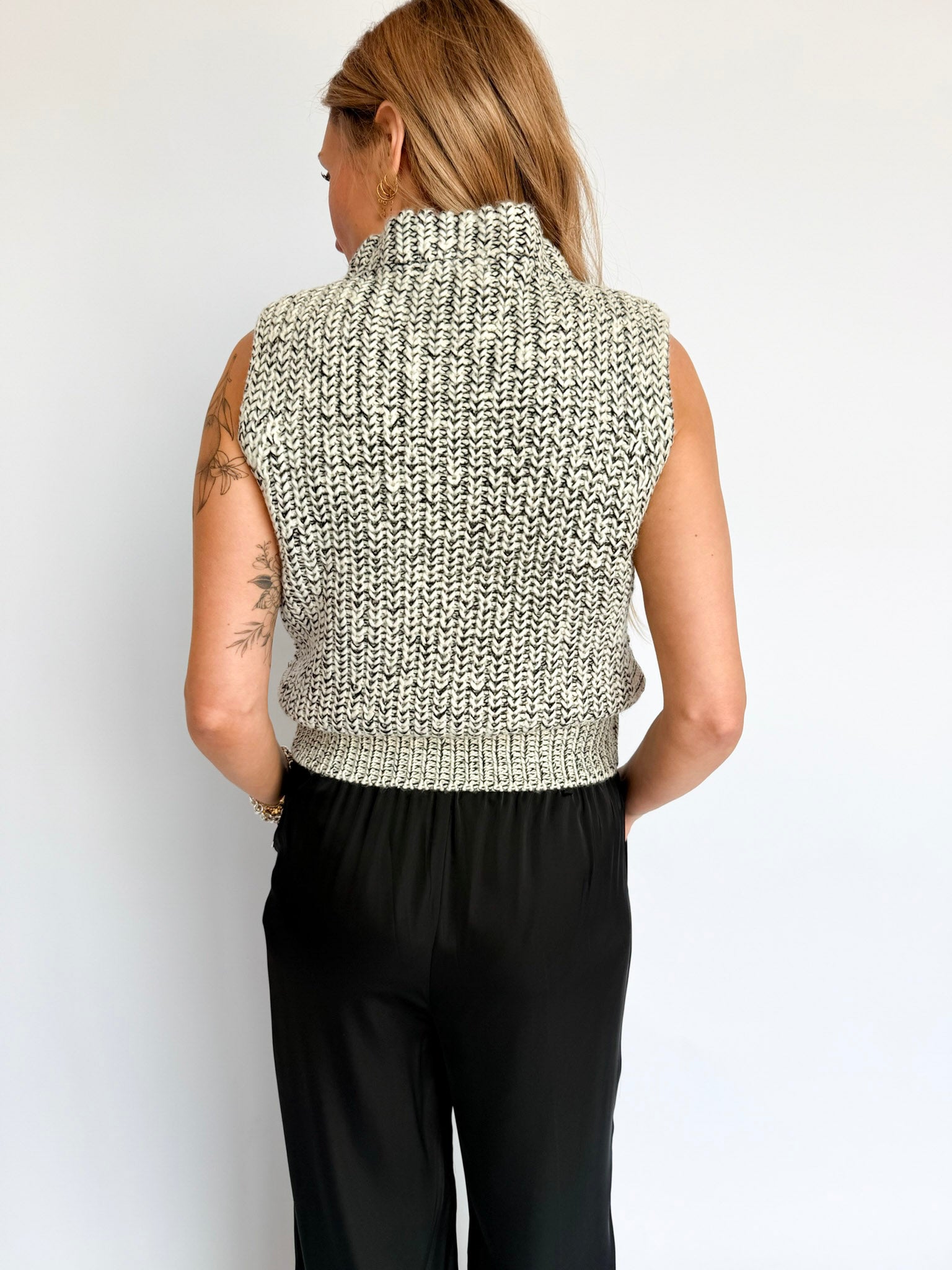 Williams Sleeveless Sweater
