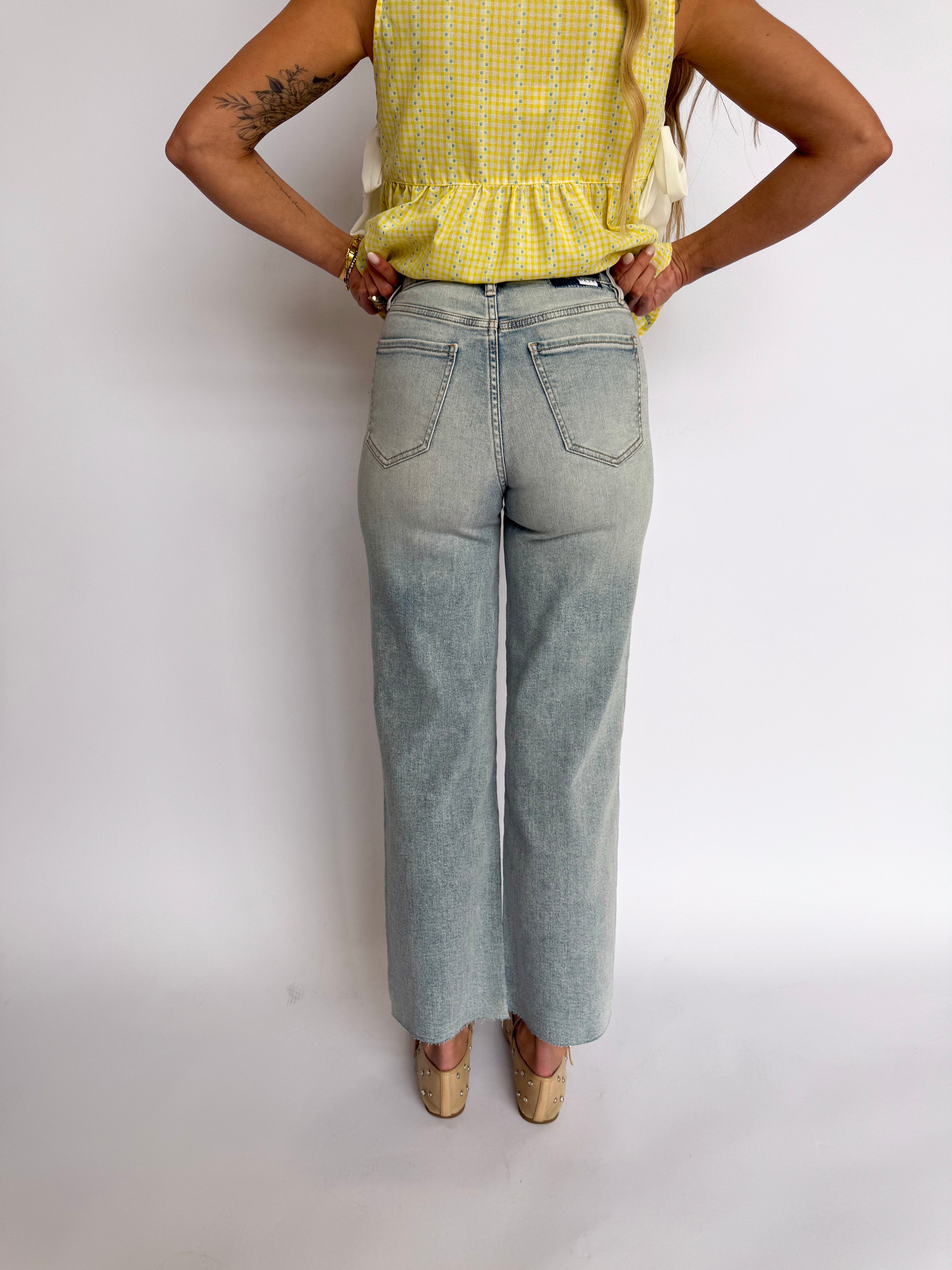 Hollis High Rise Wide Ankle Jeans