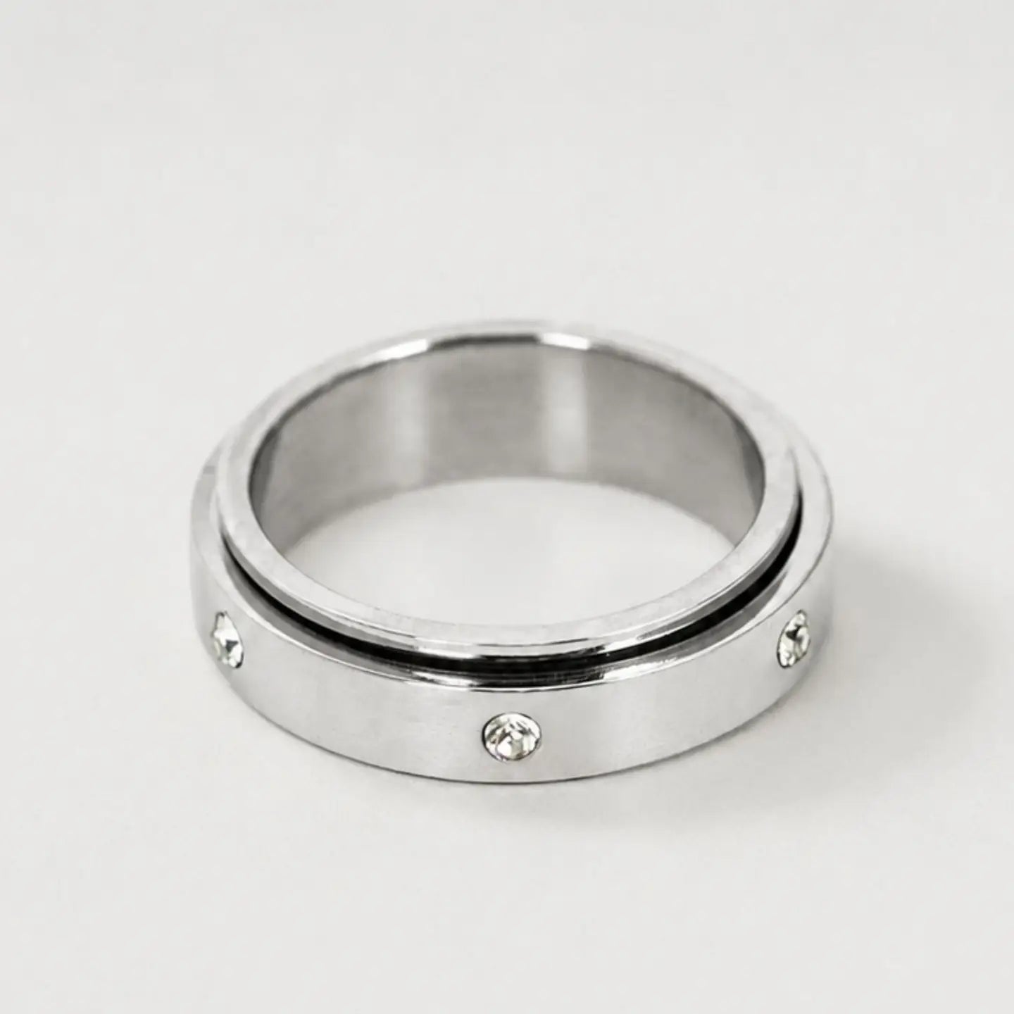 Naomi Fidget Spinner Ring