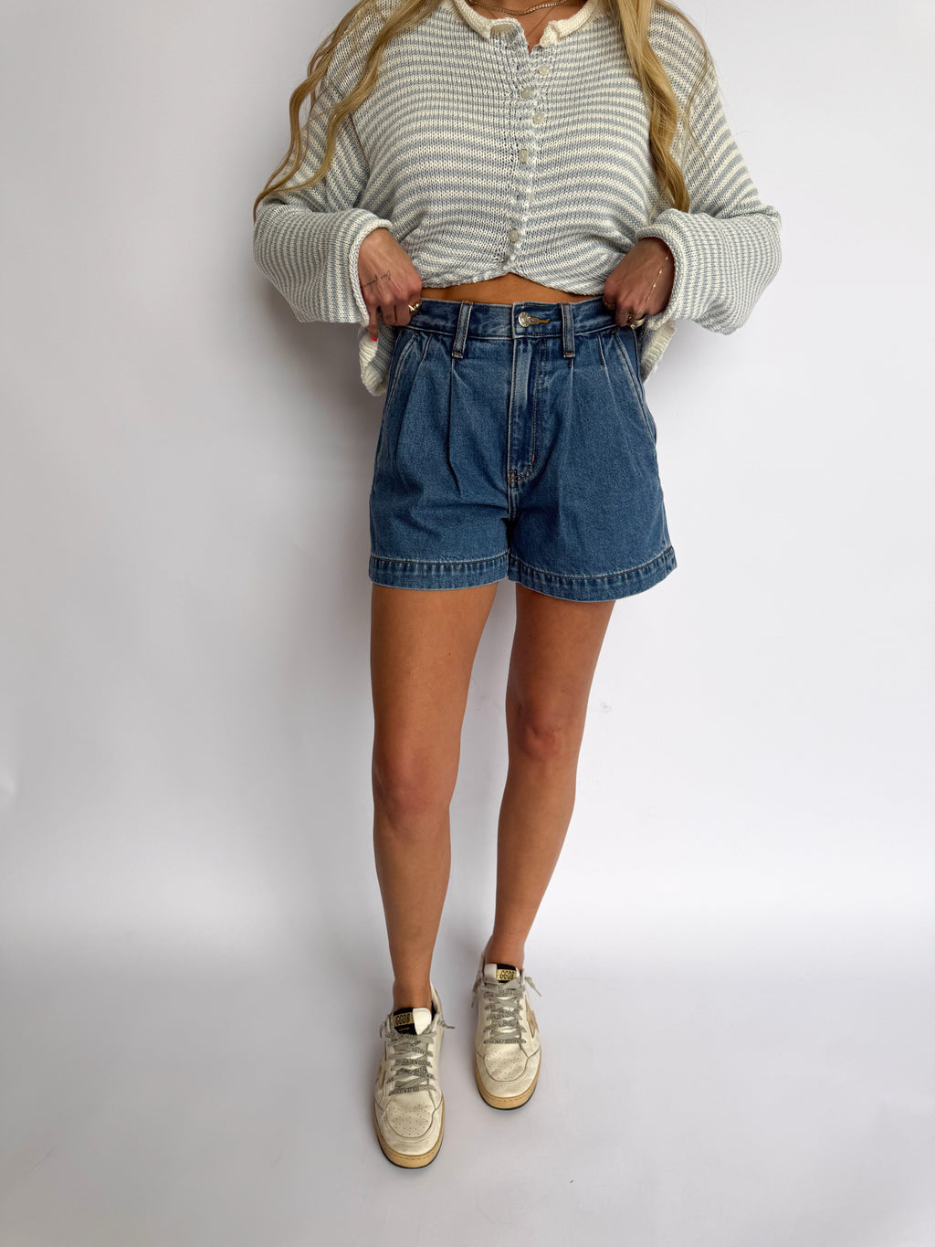 Daniela Dark Denim Pleated Short