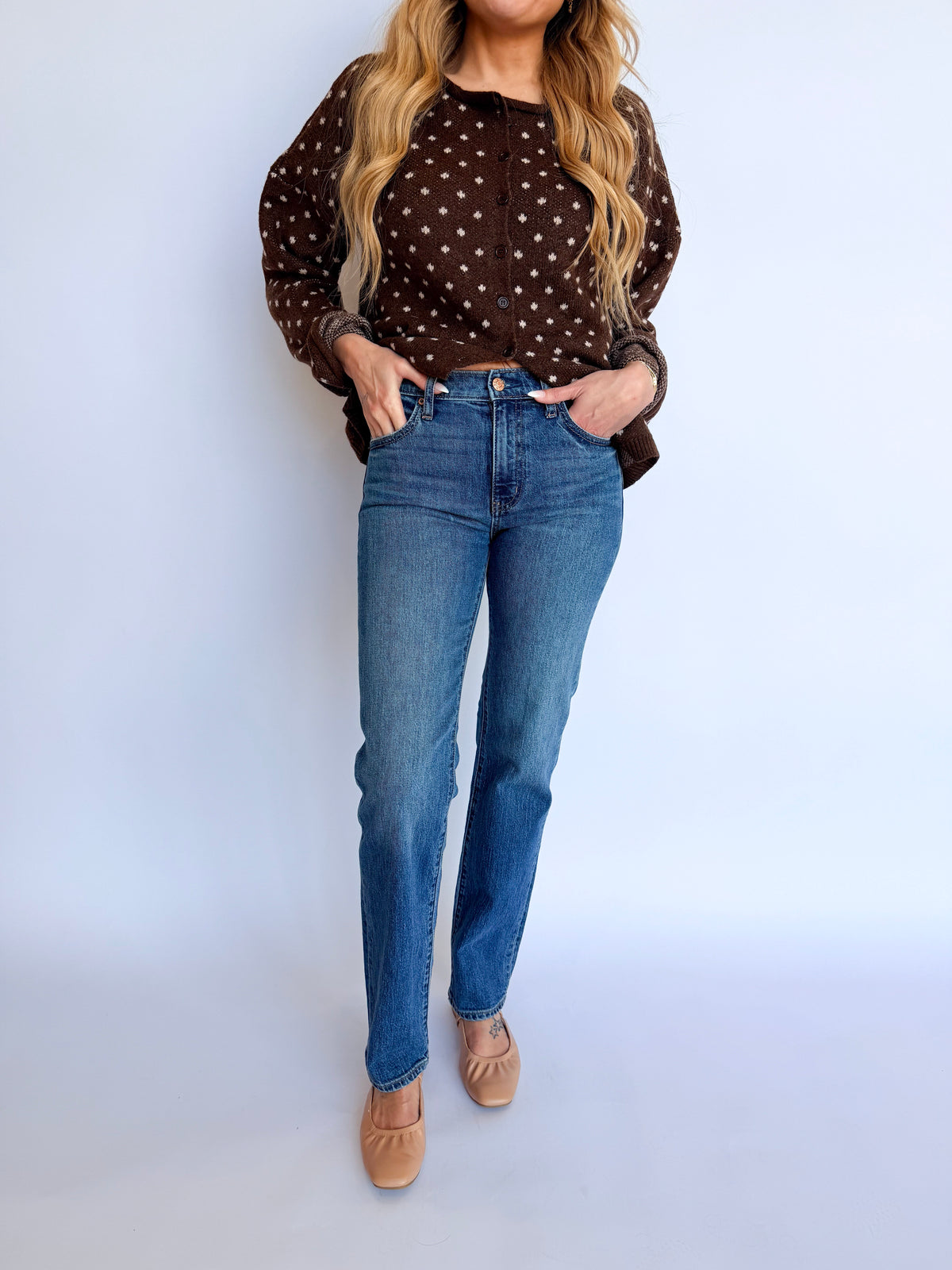 Rebel Mid Rise Slim Straight in Surge