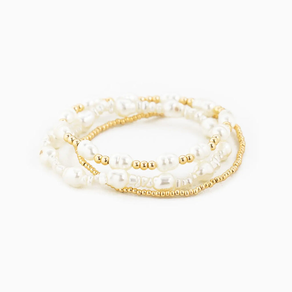Delilah Pearl Gold Stretch Bracelet Set