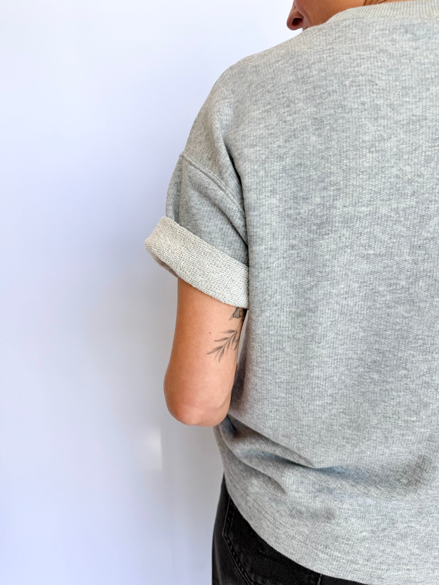 Bailey French Terry Tee in Heather Grey