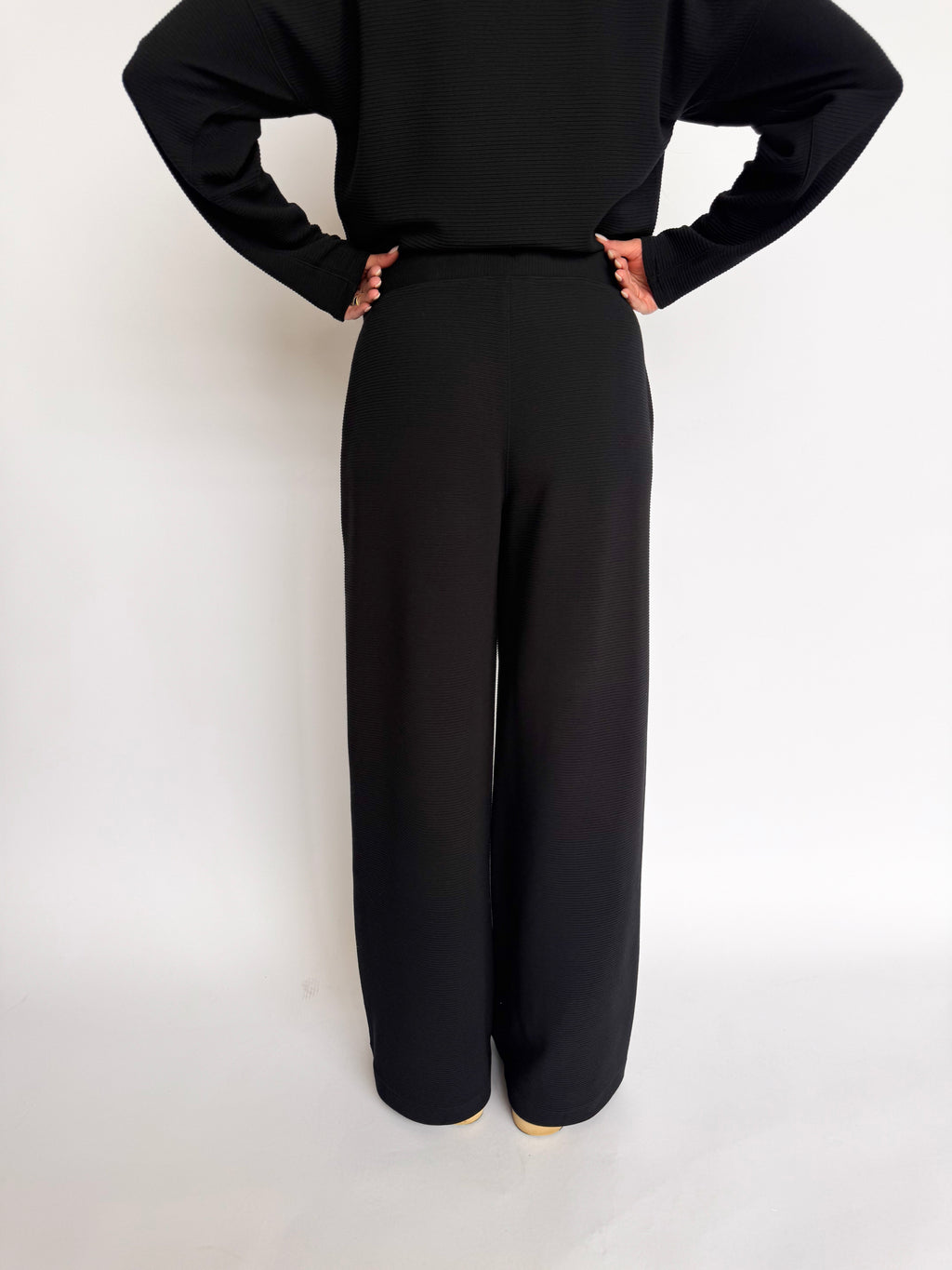 Spanx AirEssentials French Rib Wide Leg Pants