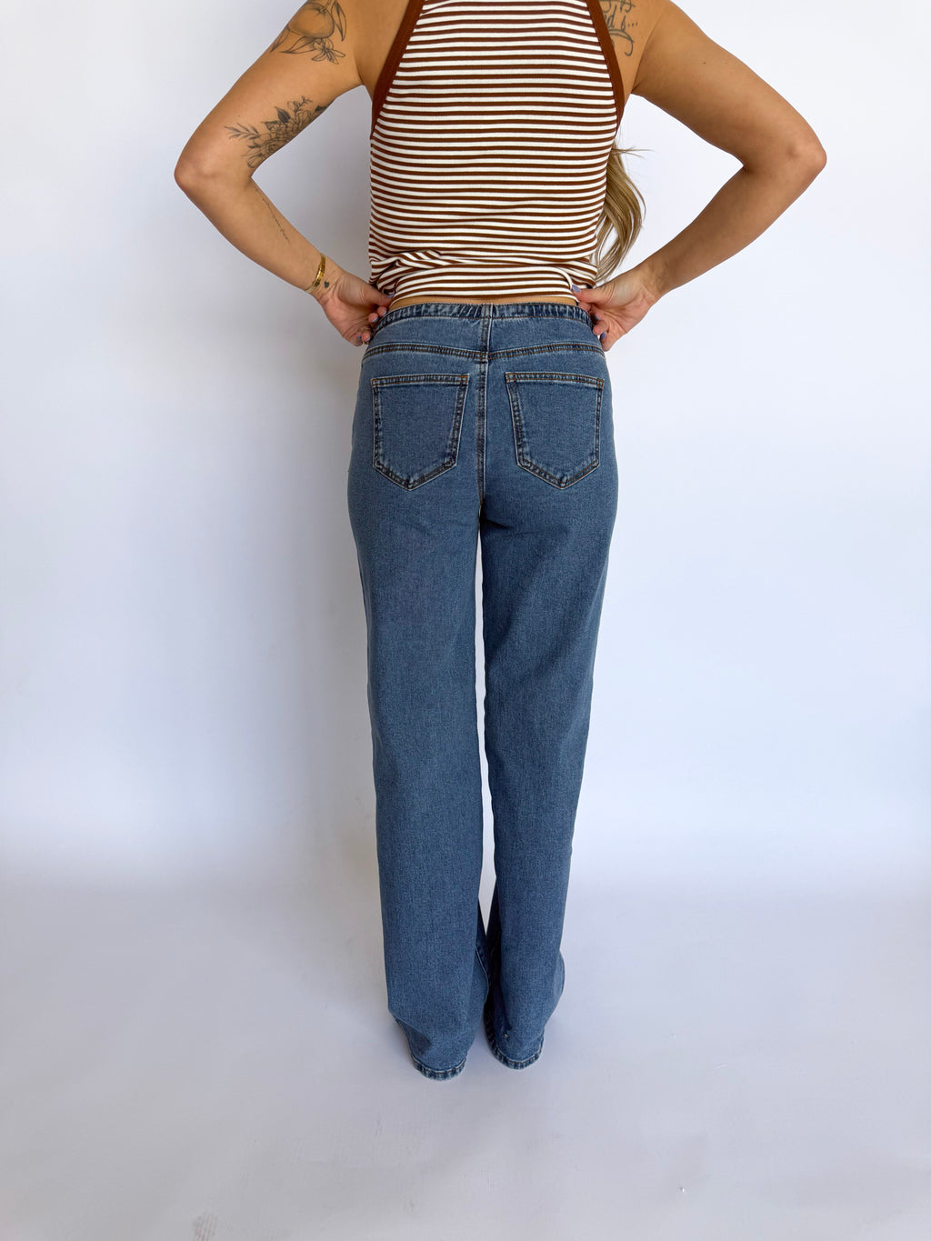 Dorothea Mid Rise Wide Leg Jeans