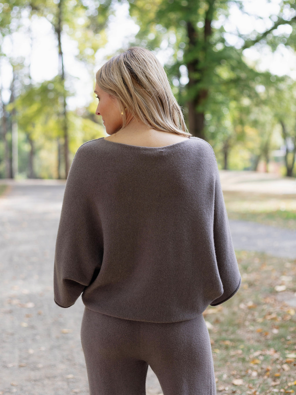 Savannah Crew Neck Batwing Sleeve Knit Top