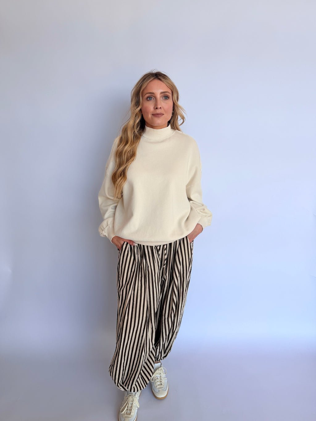 Adaline Mockneck Sweatshirt in Alpaca