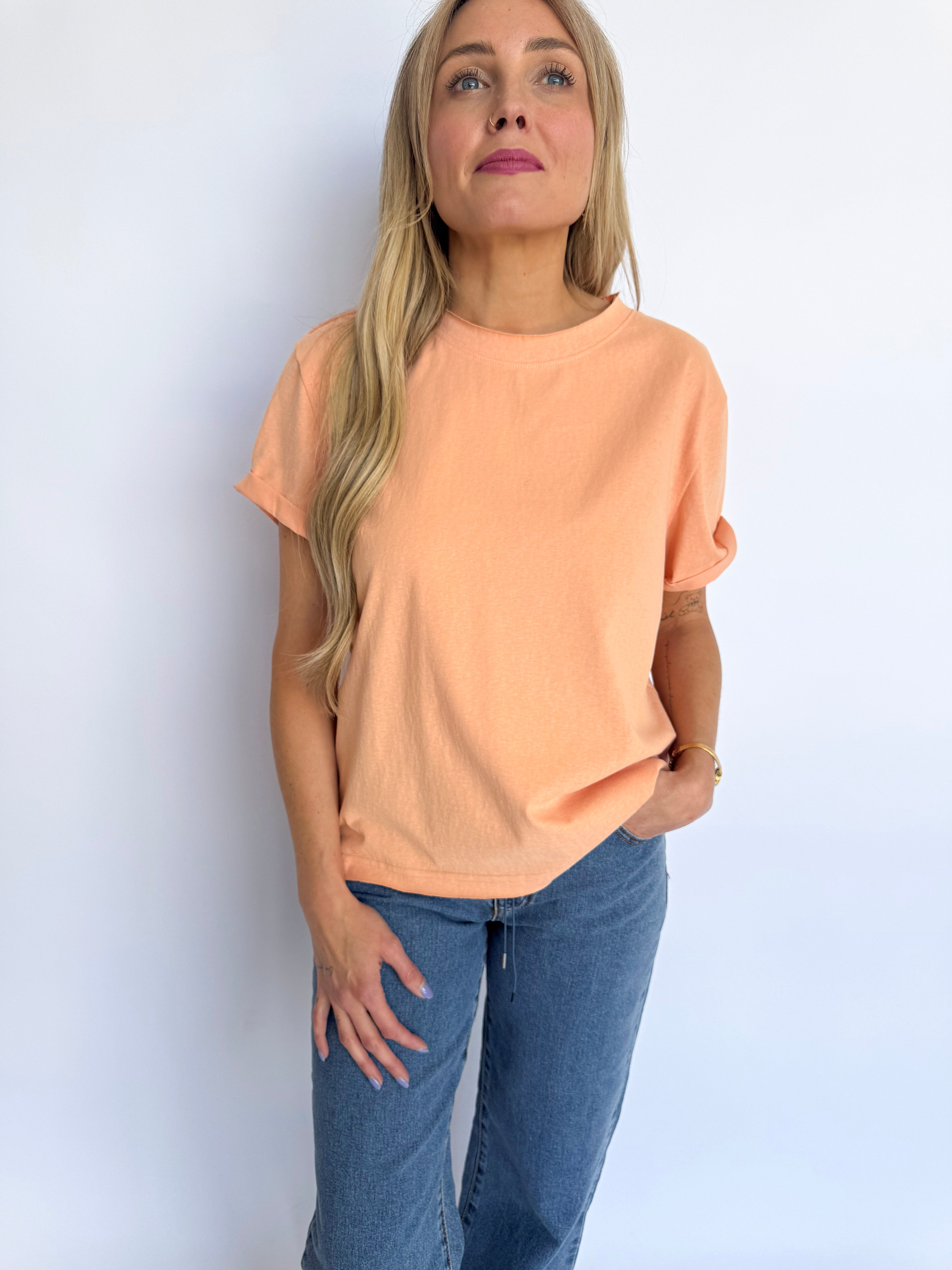 Mali Baby Tee in Peaches