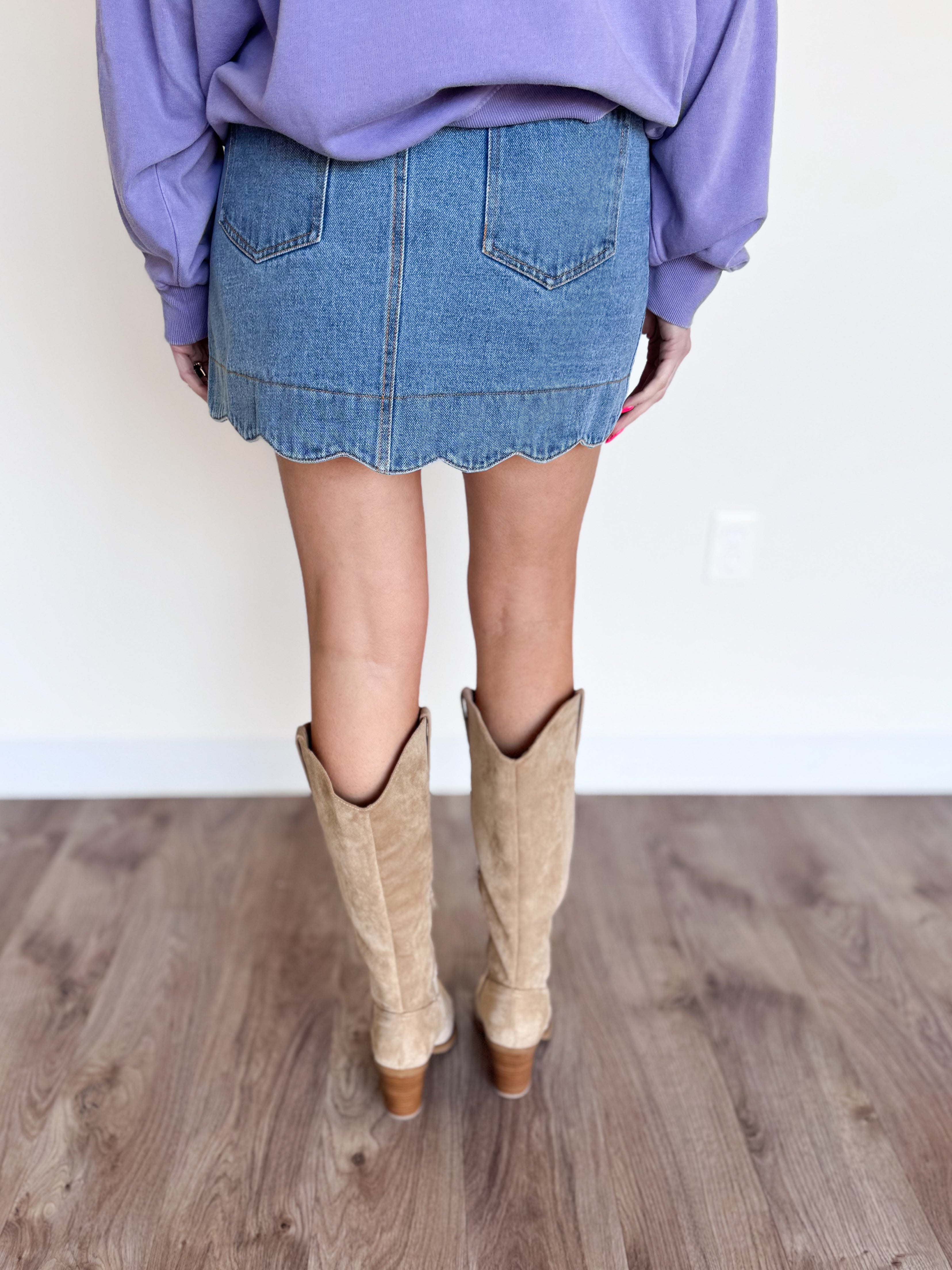 Poet Buttoned Scallop Denim Skirt