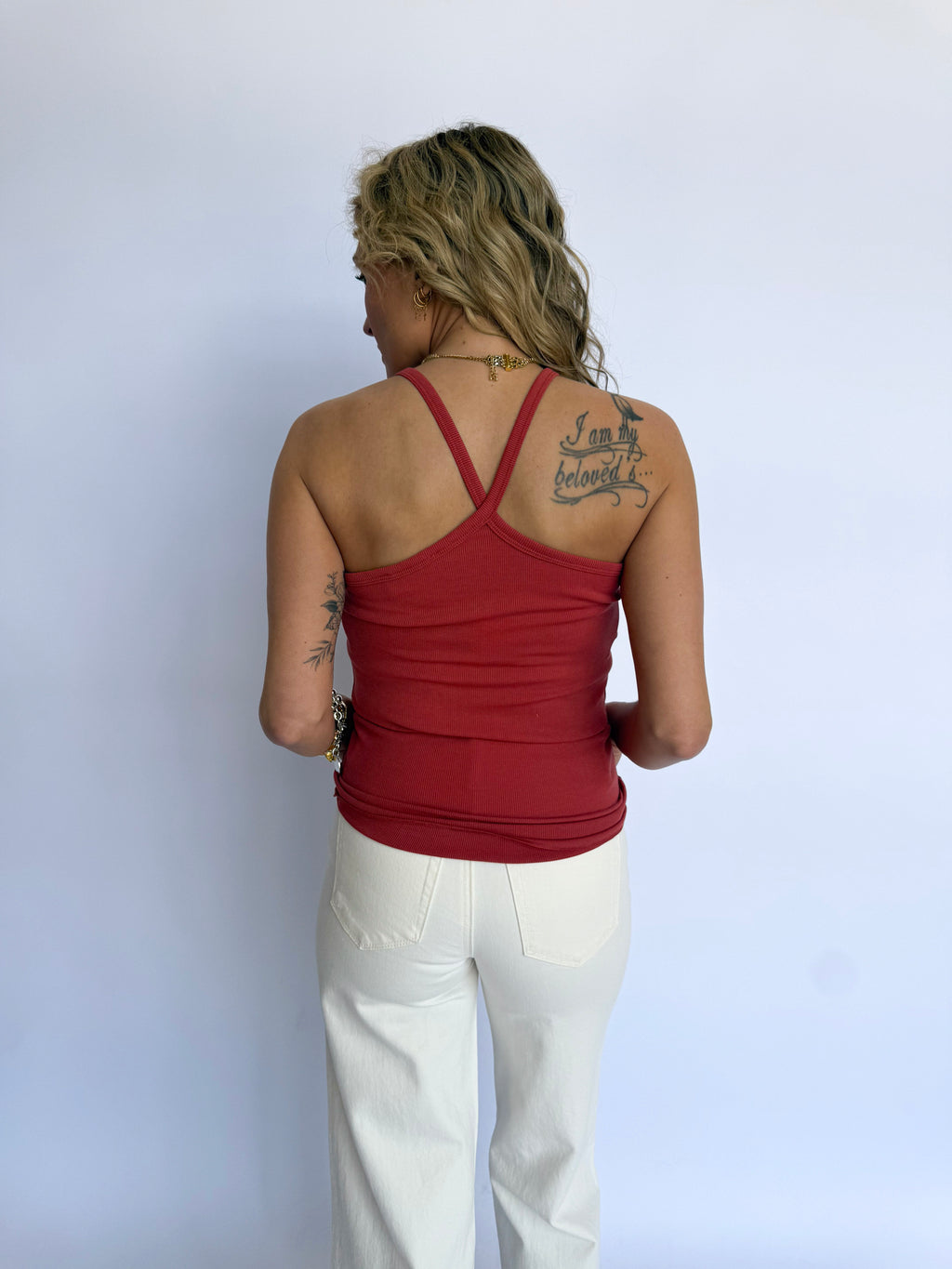 Nerina Ribbed Fitted Tank in Brick
