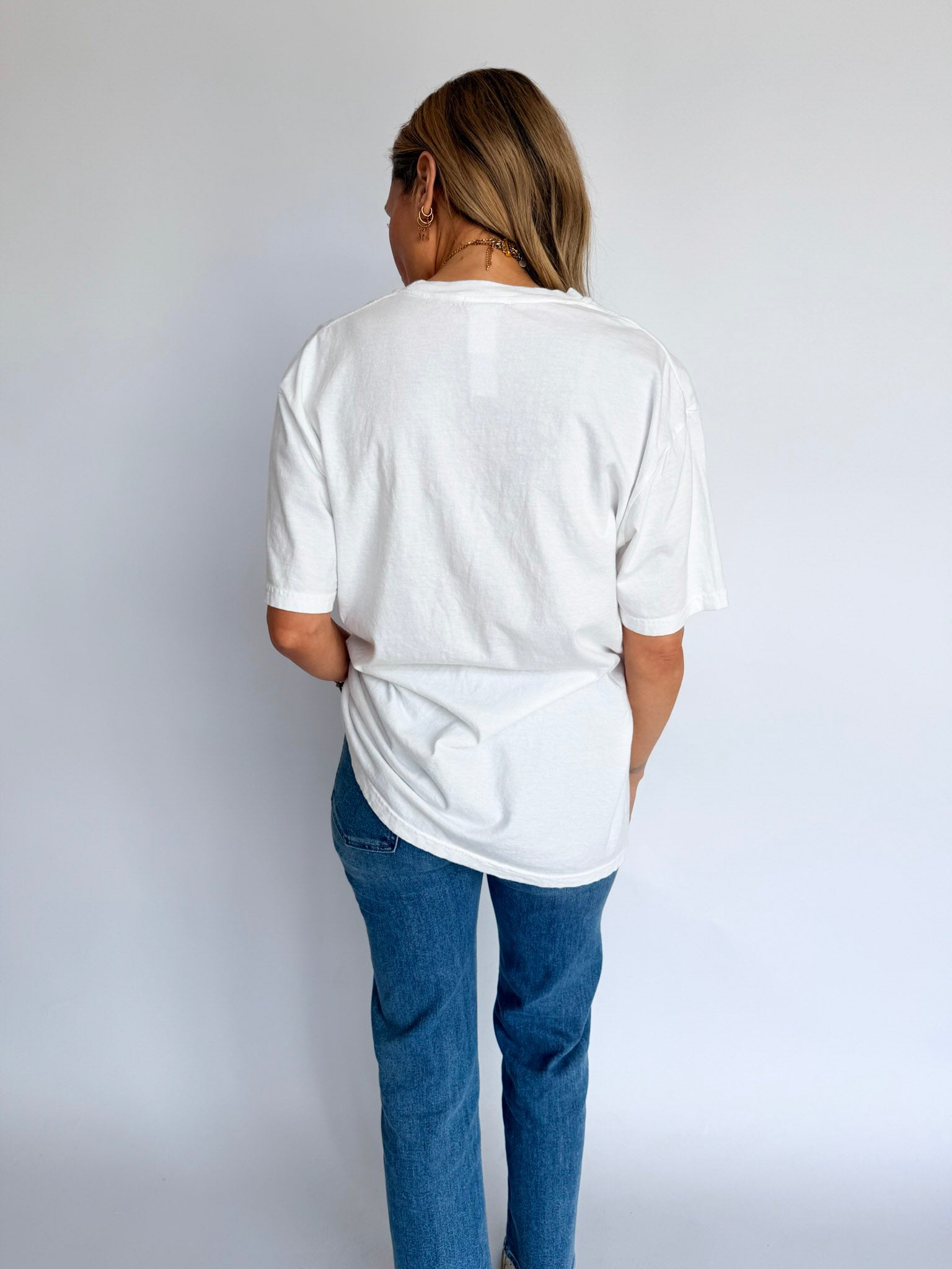 Jenny Take it Easy Oversized Graphic Tee