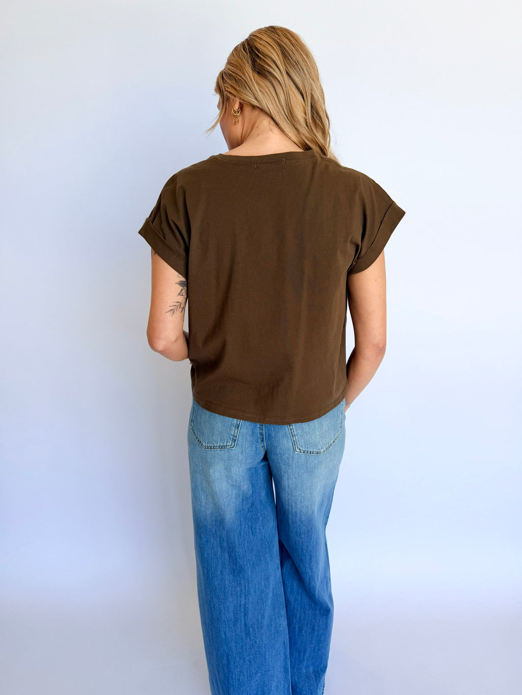 Elsin Cuffed Sleeve Top in Olive Grey