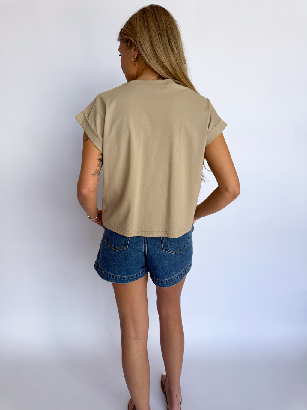 Mali Baby Tee in Mocha
