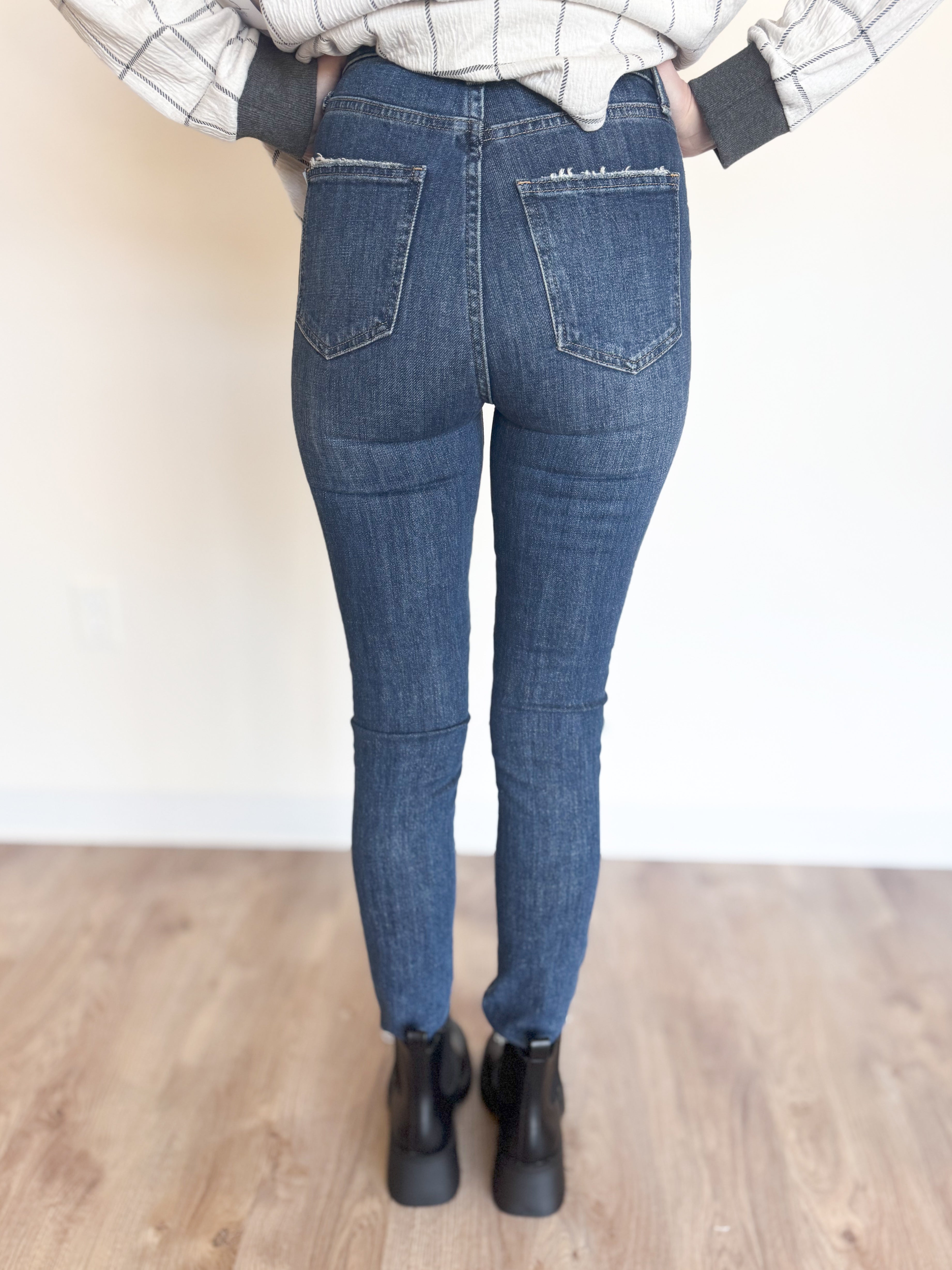 Elodie Vintage Skinny Jeans