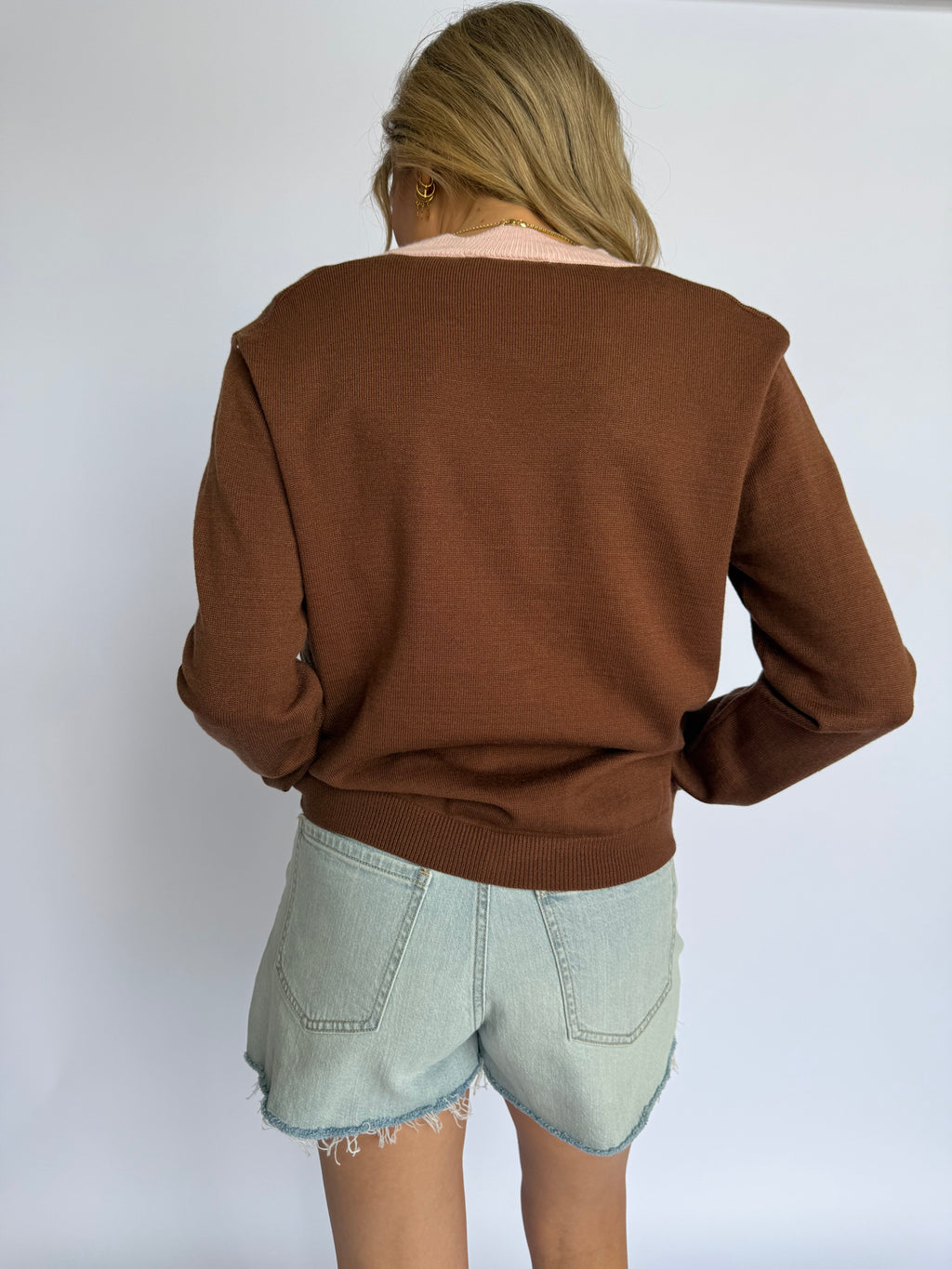 Pearl Scallop Cardigan in Brown Pink