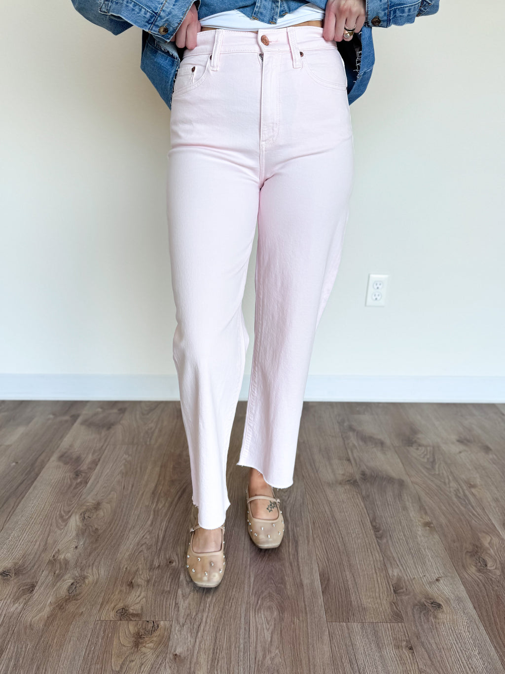 Lisette High Rise Wide Ankle Jeans in Soft Pink
