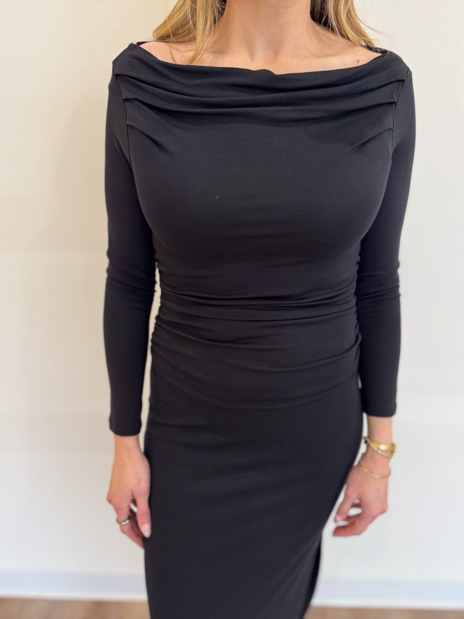 Seren Off Shoulder LS Maxi Dress in Black