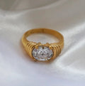 Oval Stone Ring in Gold