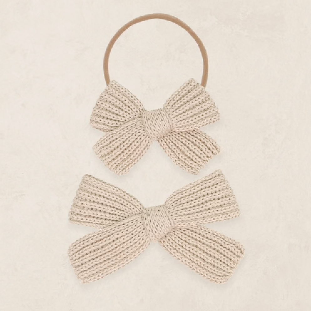 Sweater Bow - Tan Chunky Knit