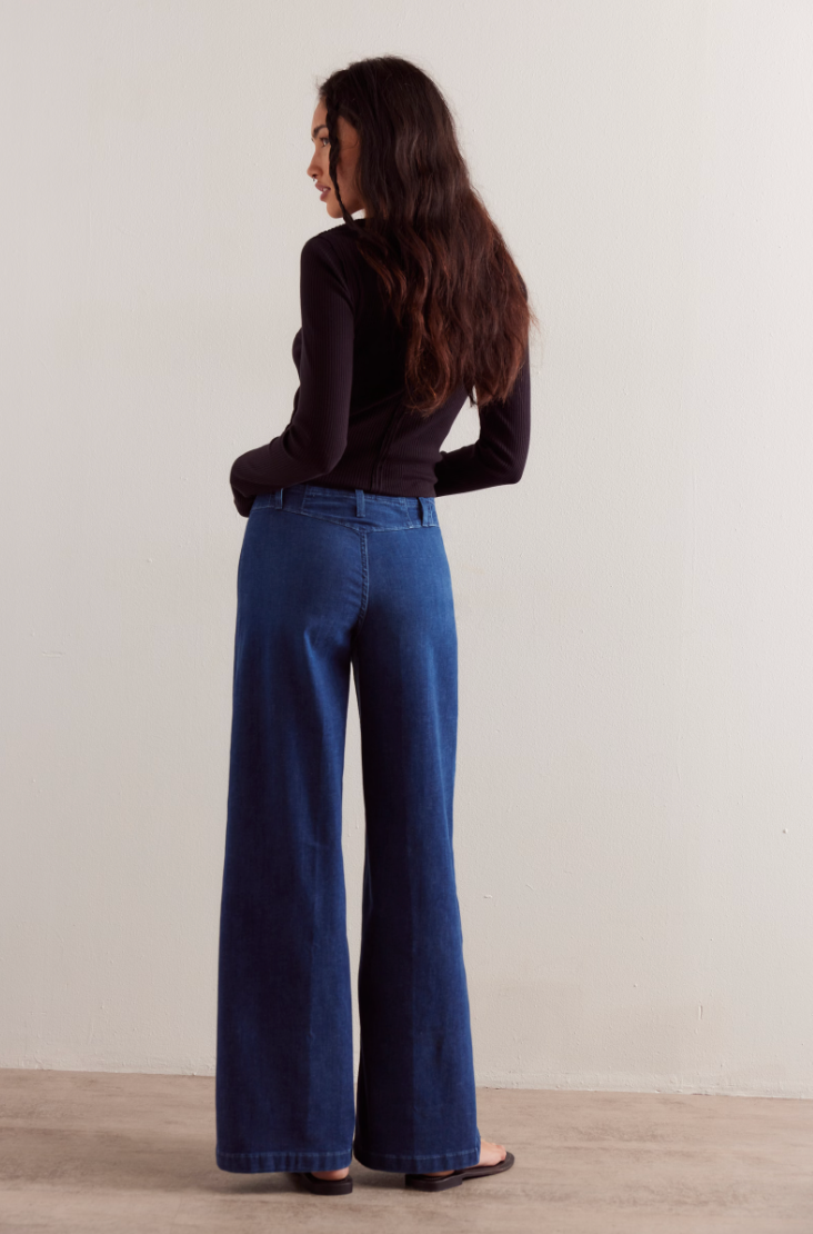 Libre Wide Leg Jeans - Lock and Key