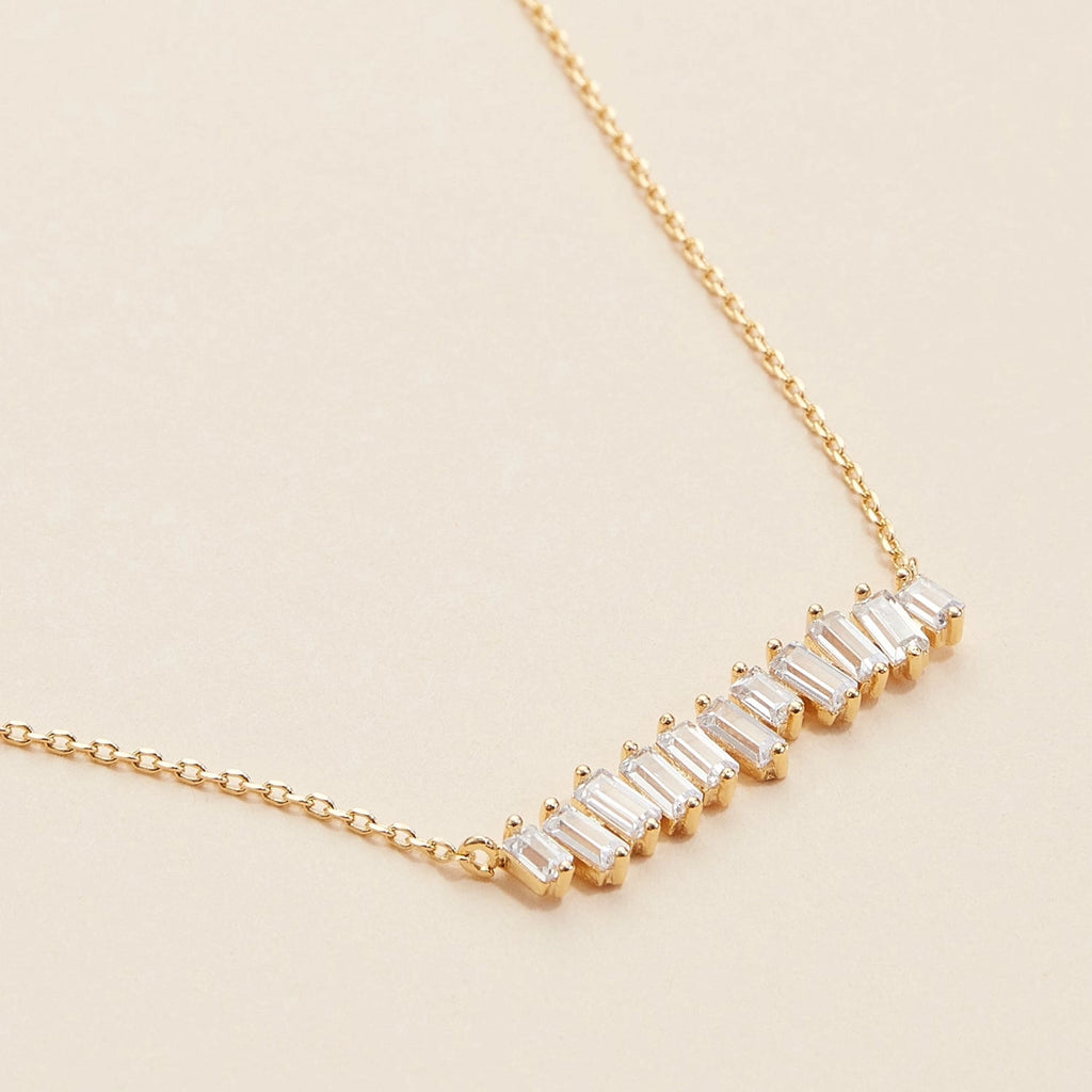 Nooriel Baguette Bar Necklace in Gold