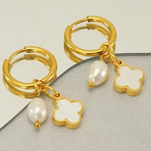 Hailey Huggie Pearl and Clover Earrings in Gold