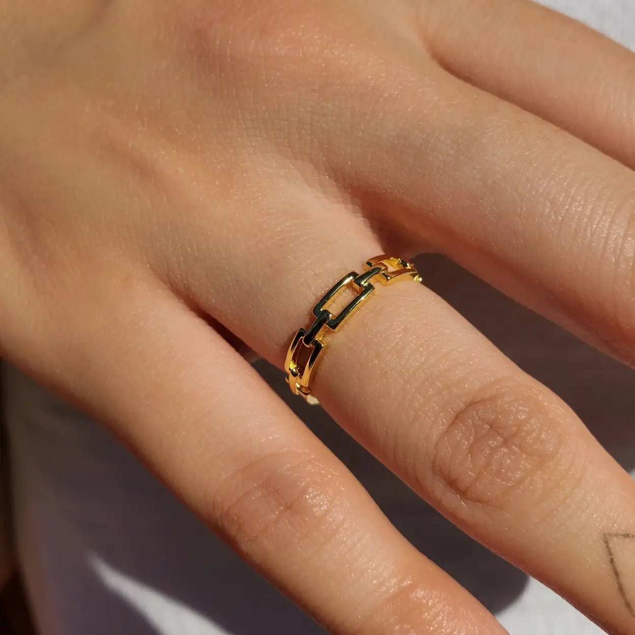 Piper Chain Link Ring in Gold
